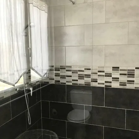 Дом отдыха La Du Clos Avec 